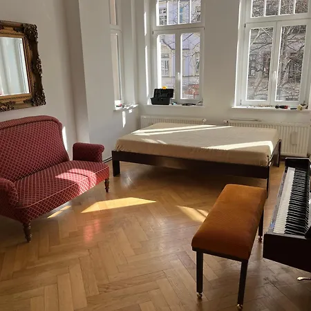 Stilvolles Quartier In Zentrumsnaehe Homestay *